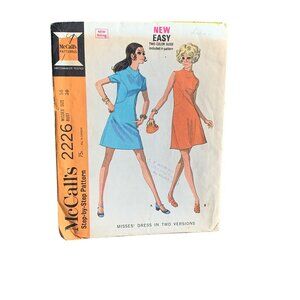Vintage McCalls 2226 Sewing Pattern Misses Dress Size 14 uncut
